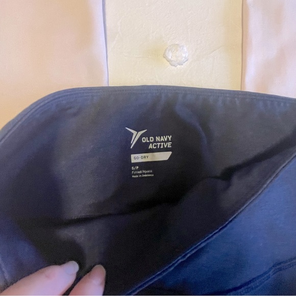 Old Navy Active Leggings - SIZE SMALL - Picture 3 of 3